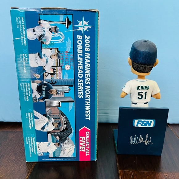 Ichiro Suzuki 2008 Seattle Mariners Bobblehead UW Medicine FSN Used With Box - Picture 5 of 13